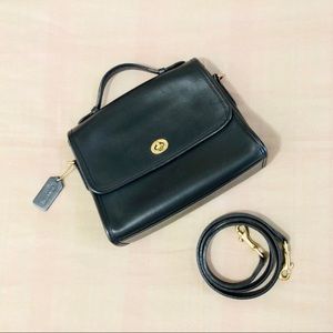 Coach Court Bag in black leather